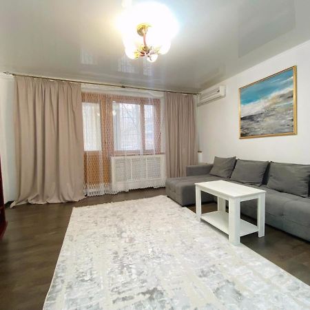 Comfortable Apartment, Samal 2 Αλμάτι Εξωτερικό φωτογραφία
